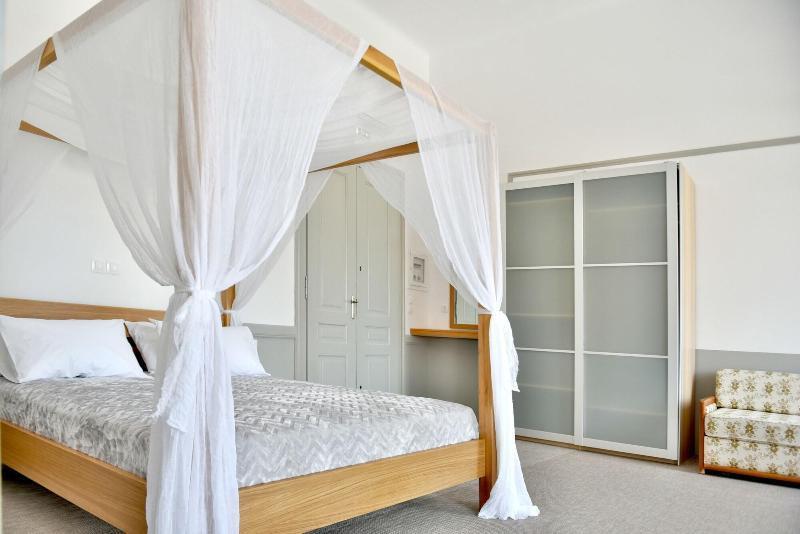Douskos Guesthouse Хидра Екстериор снимка