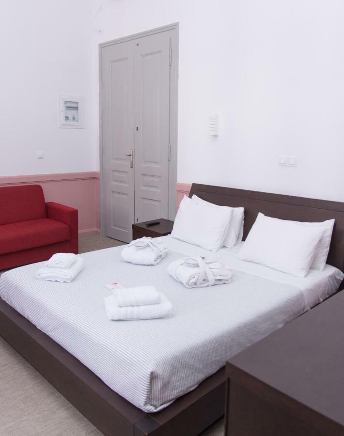 Douskos Guesthouse Хидра Екстериор снимка