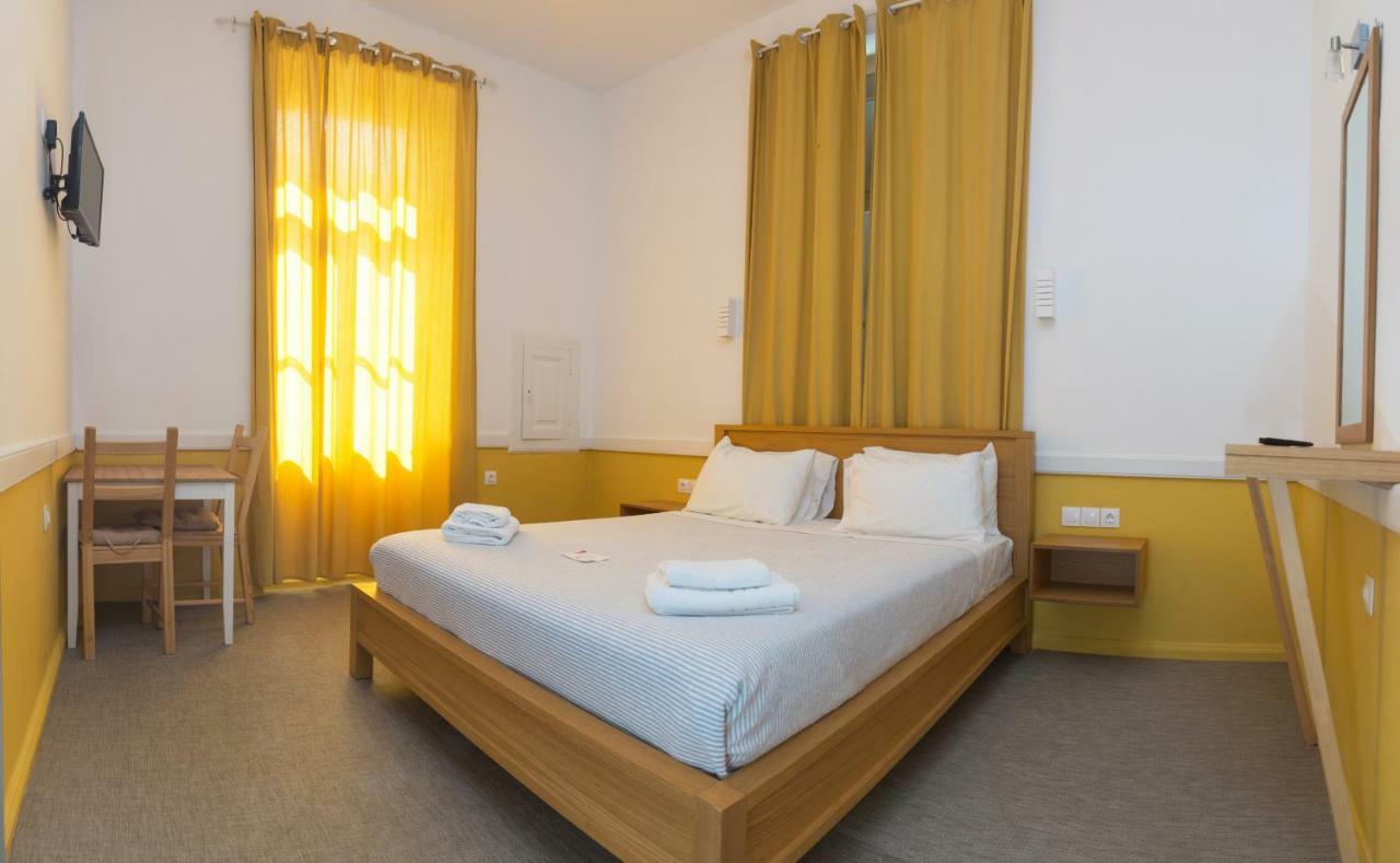 Douskos Guesthouse Хидра Екстериор снимка